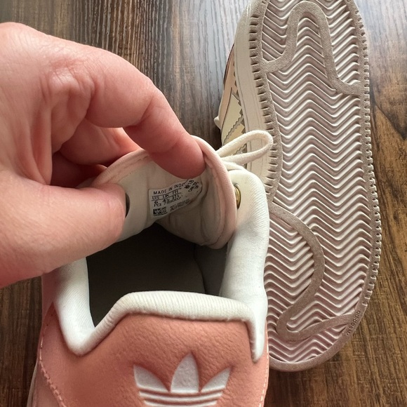 Adidas Superstar în size 6 - Picture 3 of 5